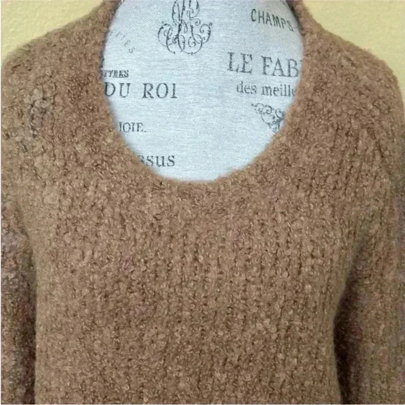 NAP "Calvera" Oversized Teddy Sweater In Tawny Size Medium New With Tag! - Picture 9 of 12
